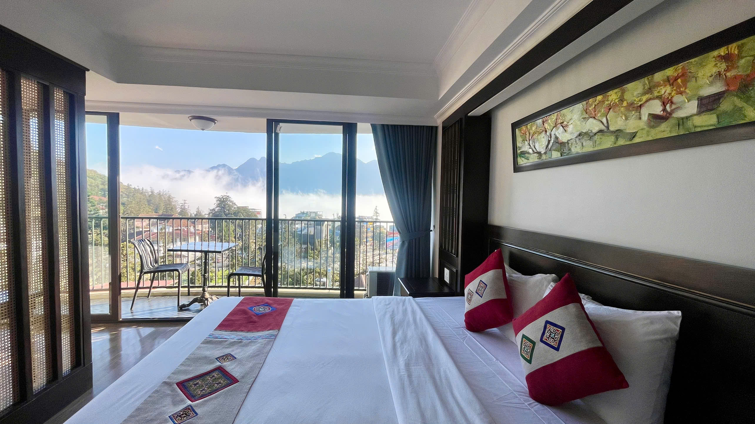 Suite Mountain view room