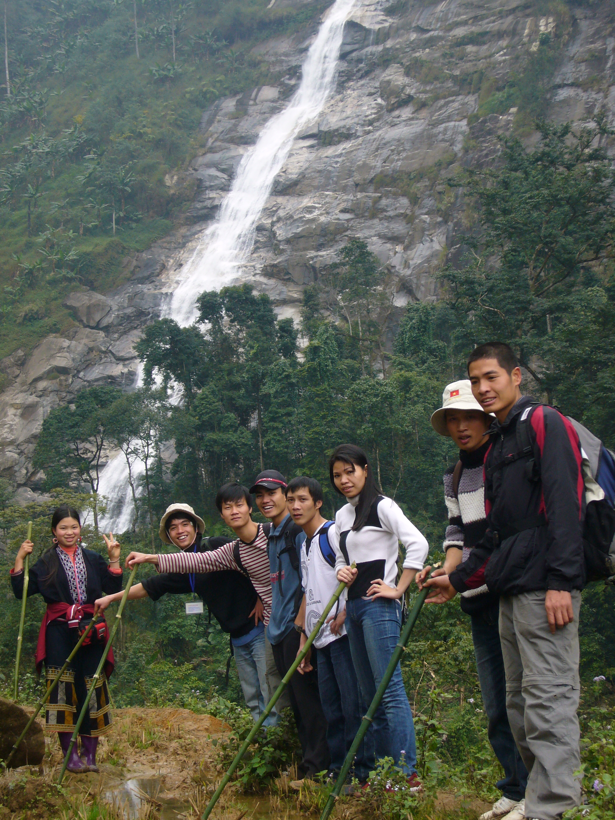 Sapa Adventure Tour From Waterfalls To Ban Khoang Village – Ta Phin Village – Mong Sen Village